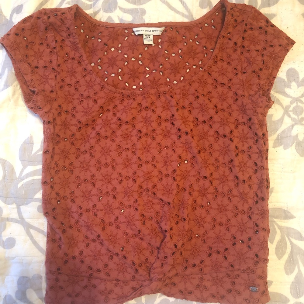 American Eagle crop top